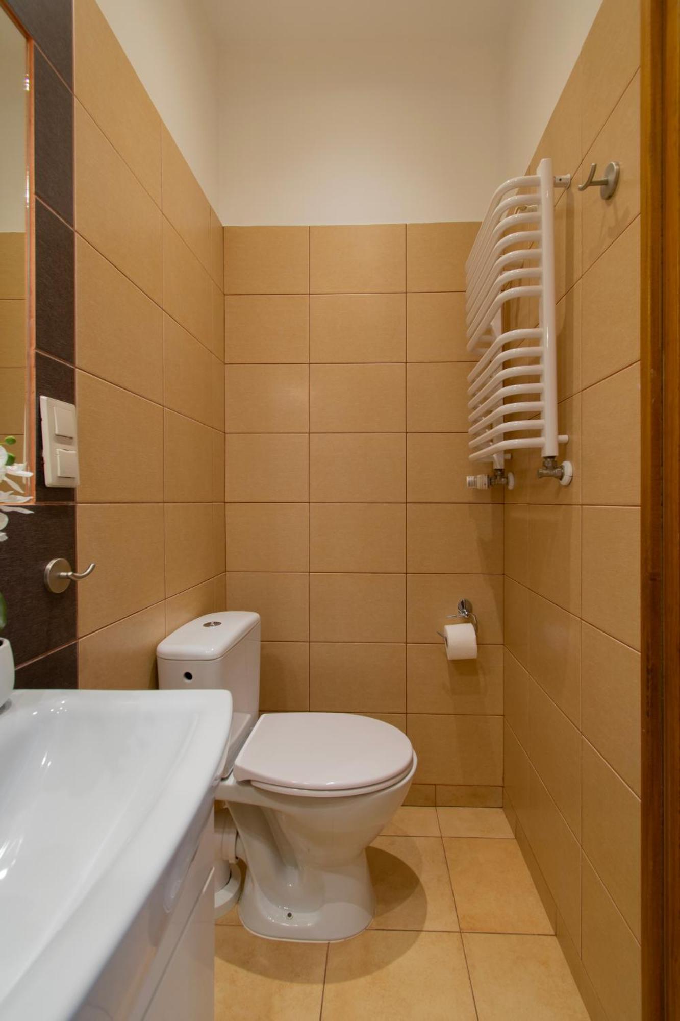 Ground Floor Family Apartment คราคูฟ ภายนอก รูปภาพ